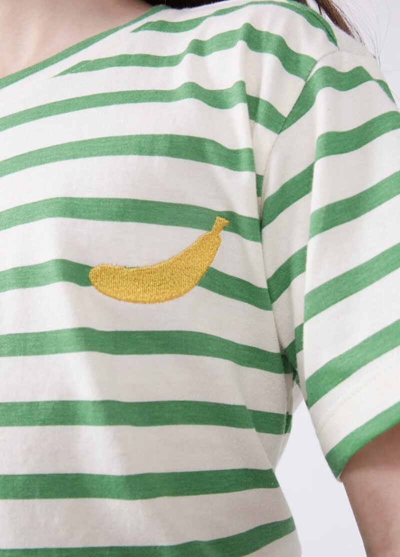 CAMISETA UNISEX ESTAMPADO RAYAS VERDES - immagine 3