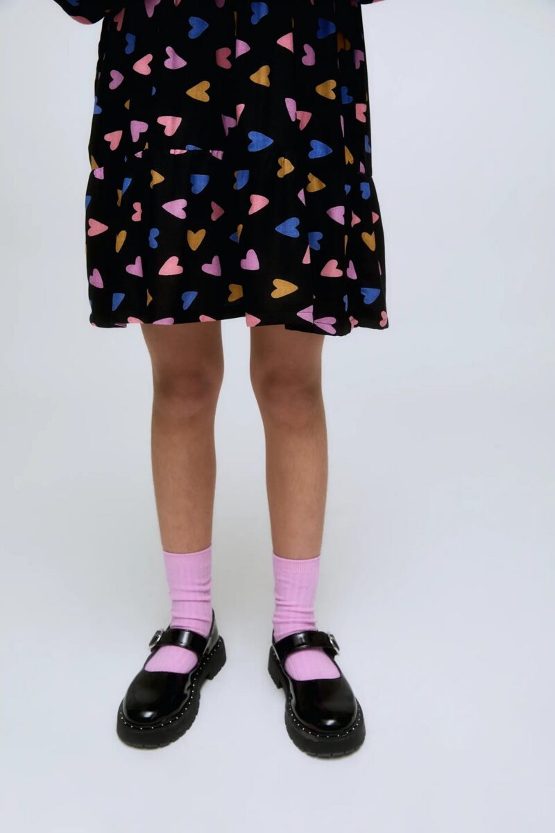 VESTITO CORTO DA BAMBINA A MANICHE LUNGHE CON STAMPA DI CUORI PORPOURRI - immagine 2