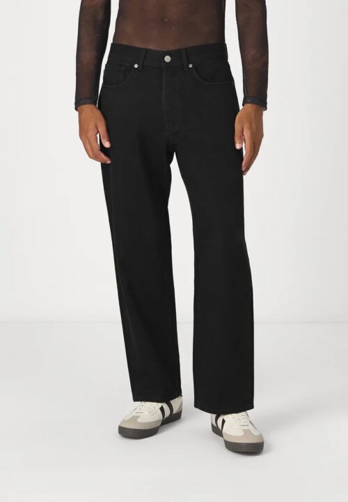 SLH220-LOOSE KOBE BLACK JEANS GAMBA AMPIA